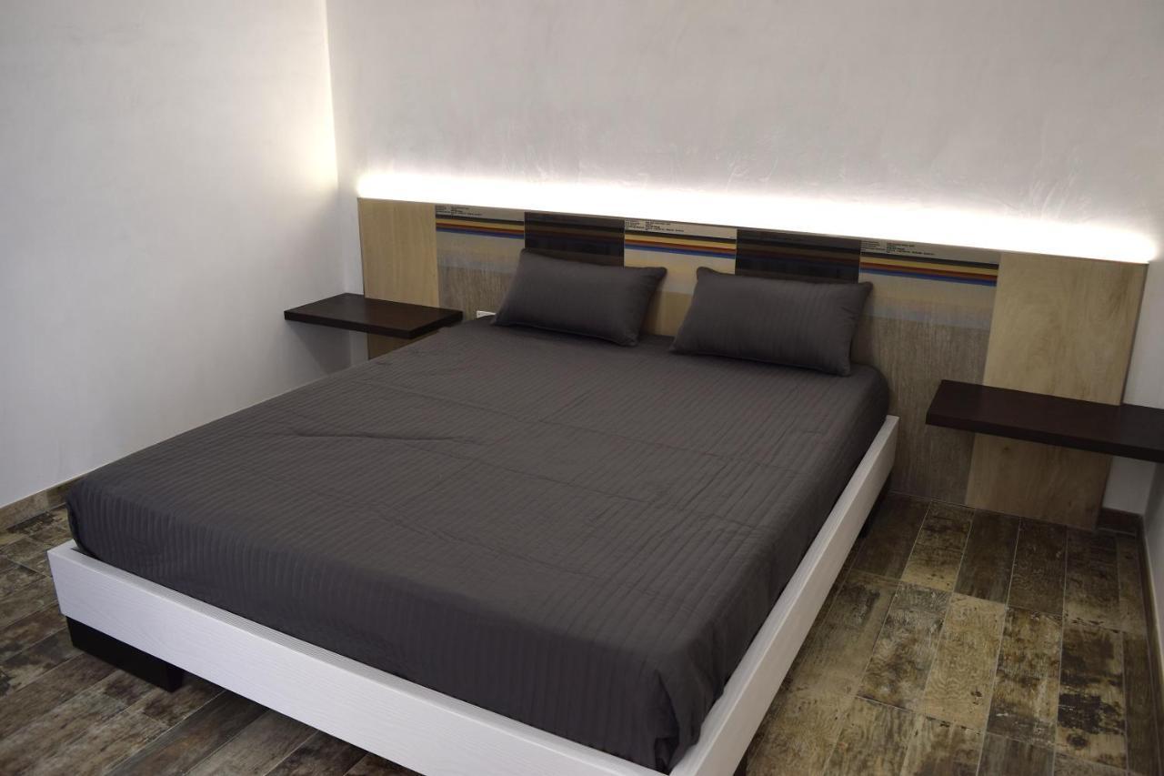 La Suite Negli Orti Lizzanello Exterior photo